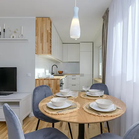 Cozy 1-bedroom In The Centre Lägenhet *