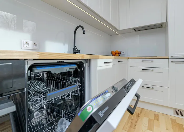 Cozy 1-bedroom In The Centre *